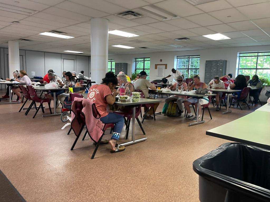 Walk-In Dinner Volunteers